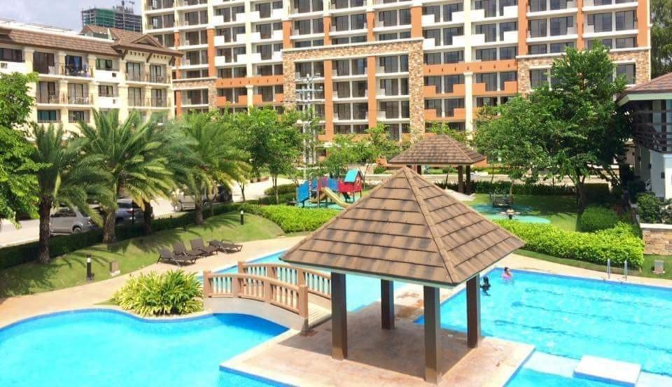 Dreamy 2Br Condo, With A Golf Course View Cebu Exteriör bild